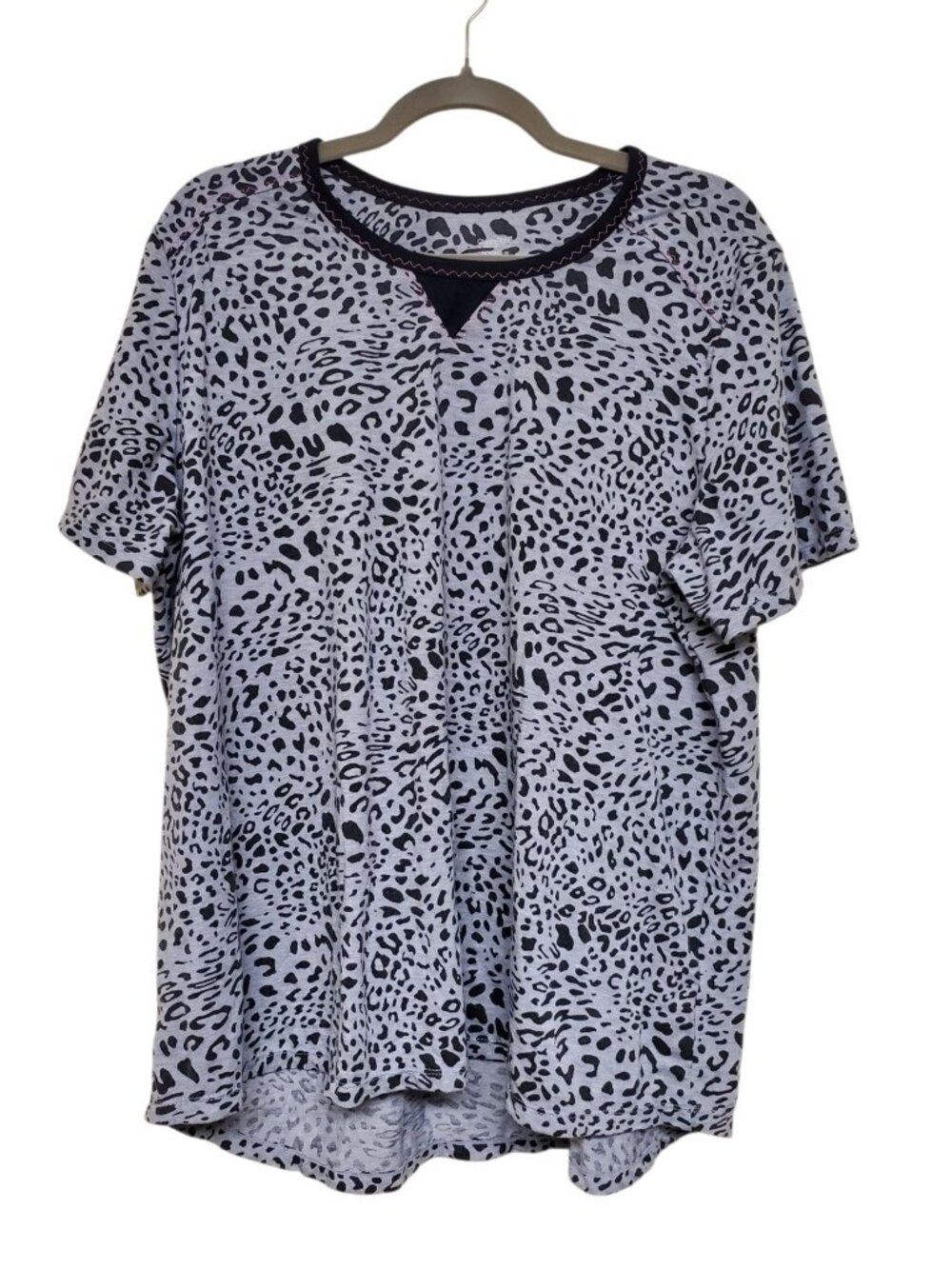 ClimaRight by Cuddl Duds Woman's Gray Black Leopard Print Sleep Shirt PJ Top 2X